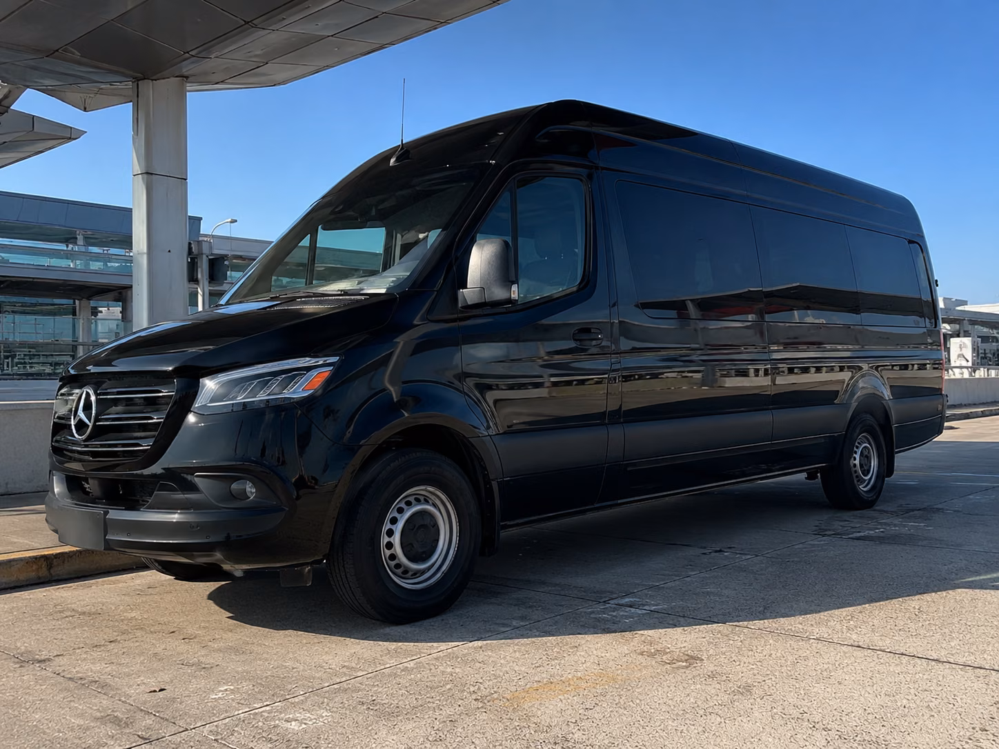 guest shuttles to il vinaio american grill the wine merchant and wedding venues around mesa