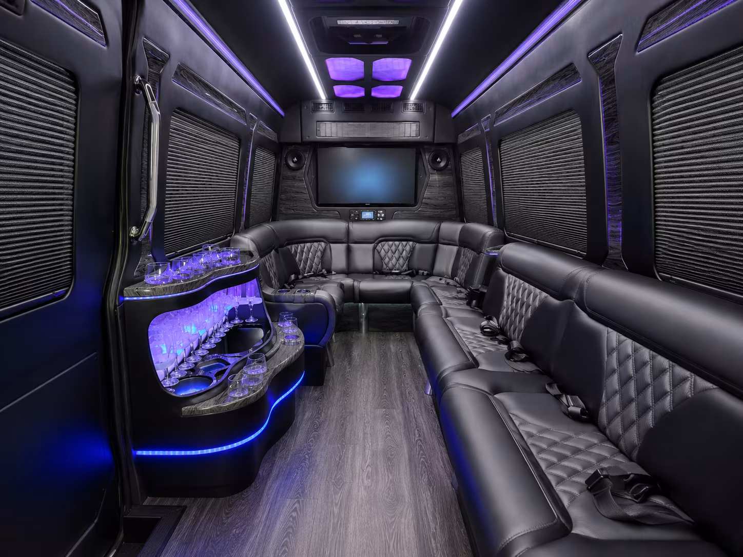 mesa custom day trip and driving tour bus rentals
